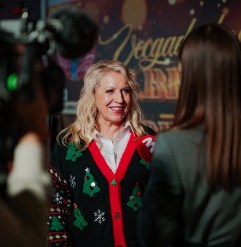 Dziedātāja Olga Rajecka prezentē klipu, plati un koncertus.