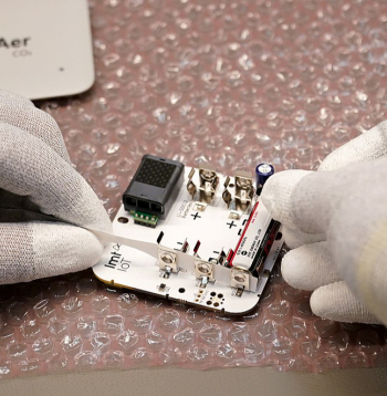 Uzsākot mobilo datu moduļa ražošanu un pārdošanu, mobilo sakaru operators LMT vēlas ielikt kāju durvīs lietu interneta nodrošināšanā.