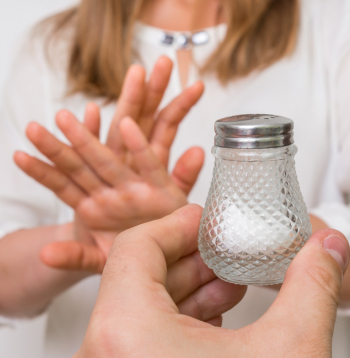 Pavisam no sāls atteikties nevajadzētu.