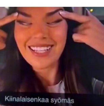 Sāras Dzafces publicētais attēls, kā dēļ viņai atņemts skaistumkaralienes tituls.