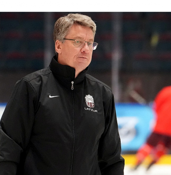 Latvijas hokeja izlases galvenajam trenerim Harijam Vītoliņam priekšā sarežģīts uzdevums – trāpīt ar pareizo sastāva izvēli olimpiskajām spēlēm.