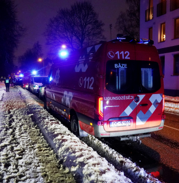 Rīgā, Torņakalnā, gāzes sprādziena dēļ daļēji sagruvis daudzstāvu ēkas jumts un daļa piektā stāva.