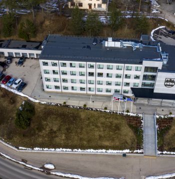 Ogres novada pašvaldības domes ēka.