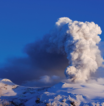 Eijafjadlajegidla vulkāna izvirdums Islandē.