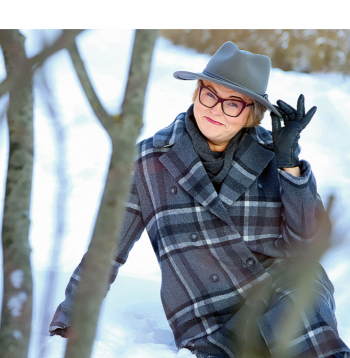 Jurate Jurjāne-Silakaktiņa: “Esmu laimīga, ka esmu piedzimusi saviem
vecākiem un vecvecākiem.”