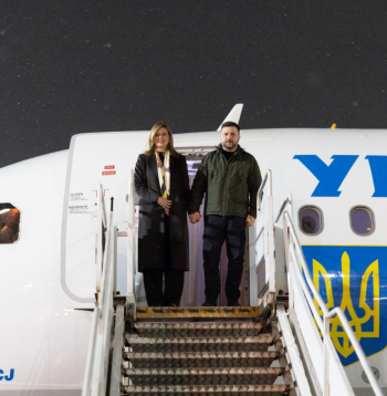 Volodimirs Zelenskis ar kundzi. 