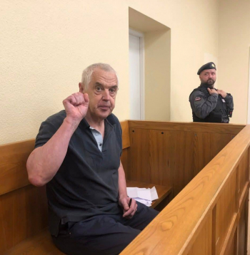 Aleksandrs Gapoņenko tiesas sēdē.