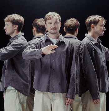 Germans Ermičs: "Es arī darbā nekad nerunāju par latviskumu, man liekas, ka kopumā mani darbi rodas un turpina dzīvot bez noteiktām valstu robežām."