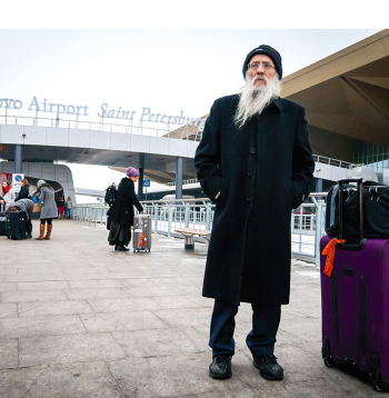 Josifs Mendeļevičs 2014. gada decembrī Pulkovas lidostā, pirmo reizi apmeklējot Sanktpēterburgu pēc Dimšica–Kuzņecova grupas mēģinājuma nolaupīt lidmašīnu.