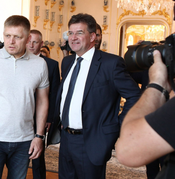 Fico un Miroslavs Laičaks.