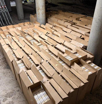 Atsavina pusotru miljonu nelegālo cigarešu.