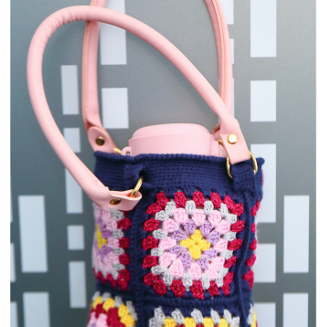 Somiņa ūdens pudelei.