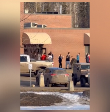 Skola, kurā notika apšaude.