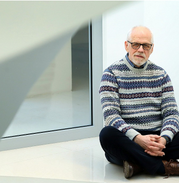 Aivars Hermanis: "Koncertam ir nosaukums "Pilsēta", jo uzstāsimies dažādās Latvijas pilsētās, un vienu Ulda Marhilēviča skaņdarbu tā arī sauc."