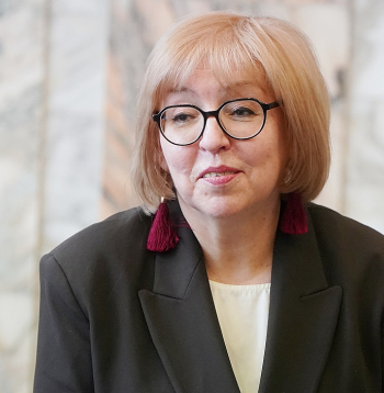 SIA "Austrumlatvijas koncertzāle" jaunā valdes locekle Ilona Rupaine atbalsta valsts iesaisti "Gora" pārvaldībā. "Un tas tiešām ir stāsts nevis par finansējumu, bet par kaut ko citu, mēs nojaušam, par ko," viņa teic.