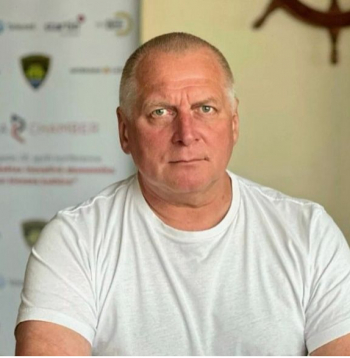 Sergejs Fjodorovs, "Pirmās energokopienas" valdes loceklis: "Prognozēju lielu iedzīvotāju interesi par iespējām beidzot piesaistīt arī daudzdzīvokļu ēkām sen gaidīto Modernizācijas fonda finansējumu atjaunīgo energoresursu iekārtu iegādei."