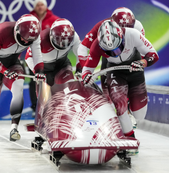 Latvijas bobsleja četrinieks Jēkabs Kalenda, Matīss Miknis, Mairis Kļava un Edgars Ungurs bobsleja četriniieku sacensības 2026. gada Milānas un Kortīnas ziemas olimpiskajās spēlēs Itālijā.