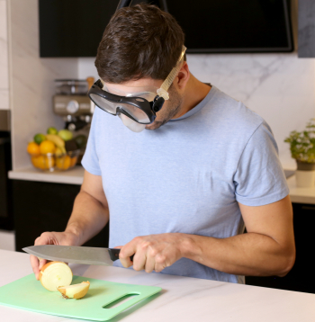 Sīpoli jāgriež lēnām. Sīpoli jāgriež lēnām.