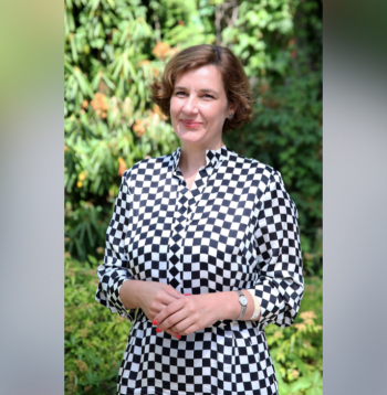 Dana Reizniece. Dana Reizniece.