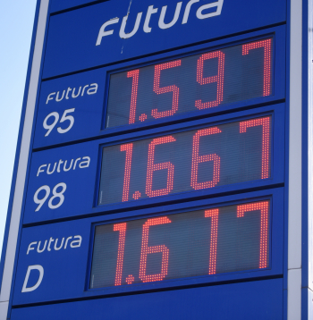 Degvielas cenas "Neste" uzpildes stacijā 4. martā.