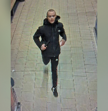 Par laupīšanām aizturētais jaunietis.