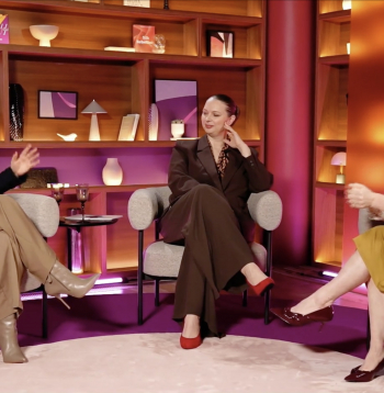 "Dāmas ar Drāmu". "Dāmas ar Drāmu".