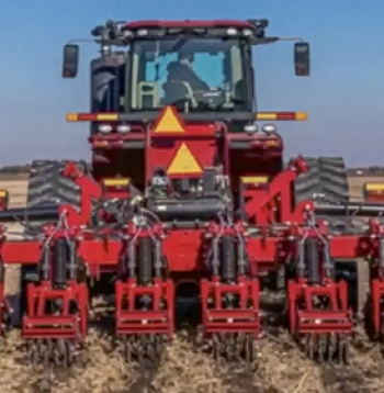'Case IH Nutri tiller' agregāts.