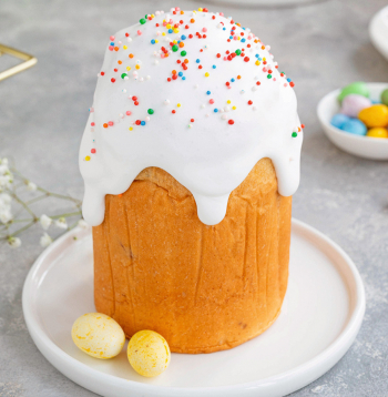 Gruzīnu Lieldienu kuličs.