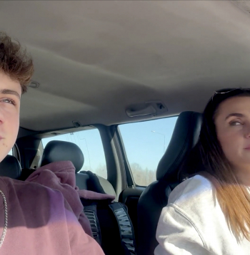 Vita Valtere ar dēlu Gabrielu Semiju.