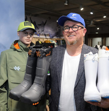 "Salmo" līdzīpašnieks Guntars Vaišļa: "Pat vissliktākais notikumu attīstības scenārijs mūs nesagraus un nepadarīs atkal par mazu reģionālo tirgus dalībnieku."