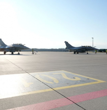 Militārais lidlauks "Lielvārde".