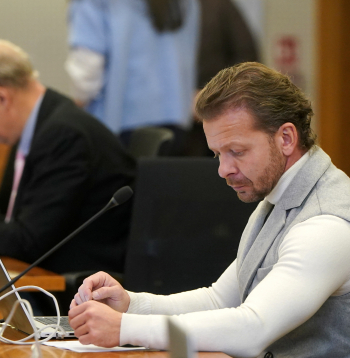 Aleksejs Rosļikovs.