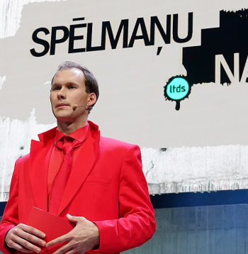 2024. gadā Krišjānis Strods bija "Spēlmaņu nakts" apbalvošanas ceremonijas vadītājs Valmieras teātrī.