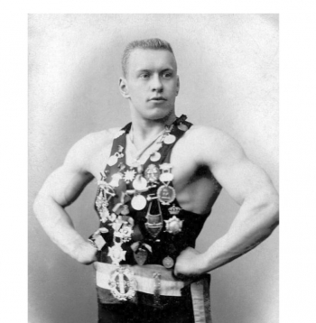 Georgs Lūrihs (1876–1920).