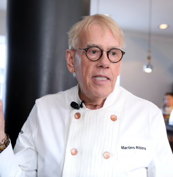 Šefpavārs Mārtiņš Rītiņš.