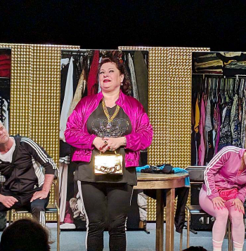 Par gada aktrisi tika atzīta Odeta Ore par Živkas lomu izrādē "Ministrienes kundze" Kauguru pagasta amatierteātrī "Vīzija".