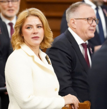 Ministru prezidente Evika Siliņa un finanšu ministrs Arvils Ašeradens.