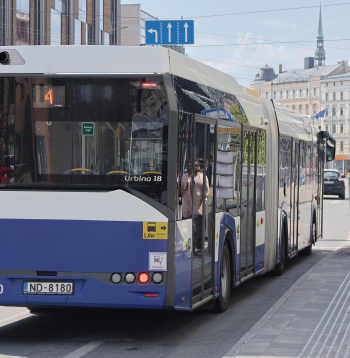 Rīgas satiksmes autobuss.