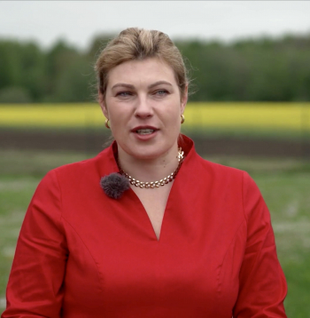 Dzejniece Magone Liedeskalna.