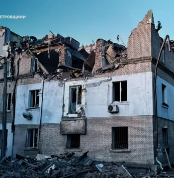 Dņipro nogalināti 12 cilvēki.