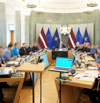 Jaunā Ministru kabineta sēde. 