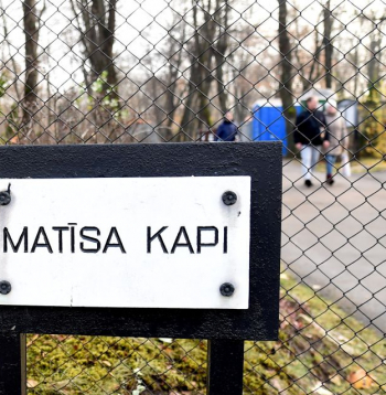 Matīsa kapi.