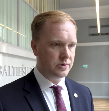 Ekonomikas ministrs Viktors Valainis. Ekonomikas ministrs Viktors Valainis.