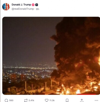 Trampa publicētā novecojusī fotogrāfija medijā "Truth Social".
