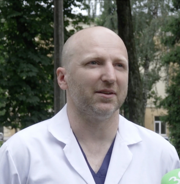 Mārtiņš Malzubris, Traumatoloģijas un ortopēdijas slimnīcas Traumatoloģijas centra vadītājs.
