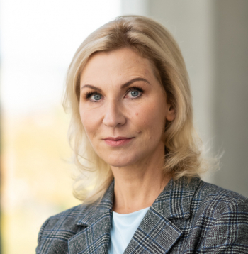 Inga Šīna: "Mums ir izcili pieminekļi, augsta mākslinieku un amatnieku meistarība, kas noteikti ir saglabājama nākotnei un dod gaišumu arī šodien."