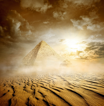 Krimas piramīdas. Ilustratīvs attēls.