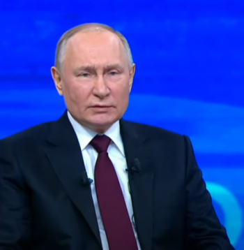 Vladimirs Putins intervijā Krievijas valsts televīzijai. 