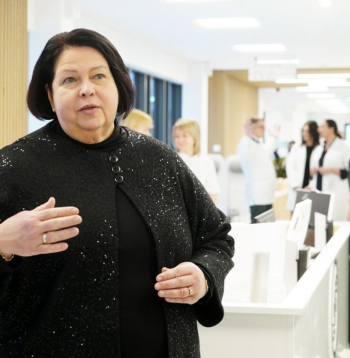Rīgas Austrumu klīniskās universitātes slimnīcas (RAKUS) Ķīmijterapijas un hematoloģijas klīnikas vadītāja Sandra Lejniece.
