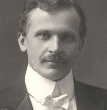 Pauls Sakss jaunībā.